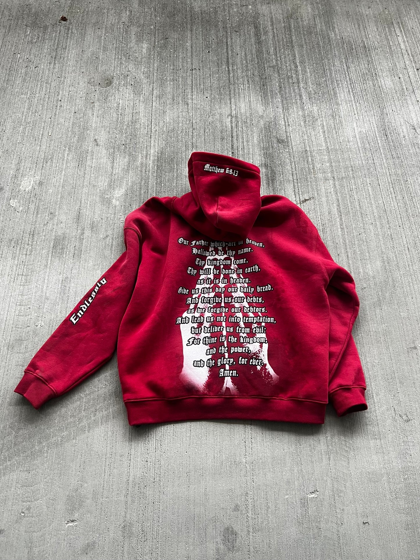 PRAY HOODIE